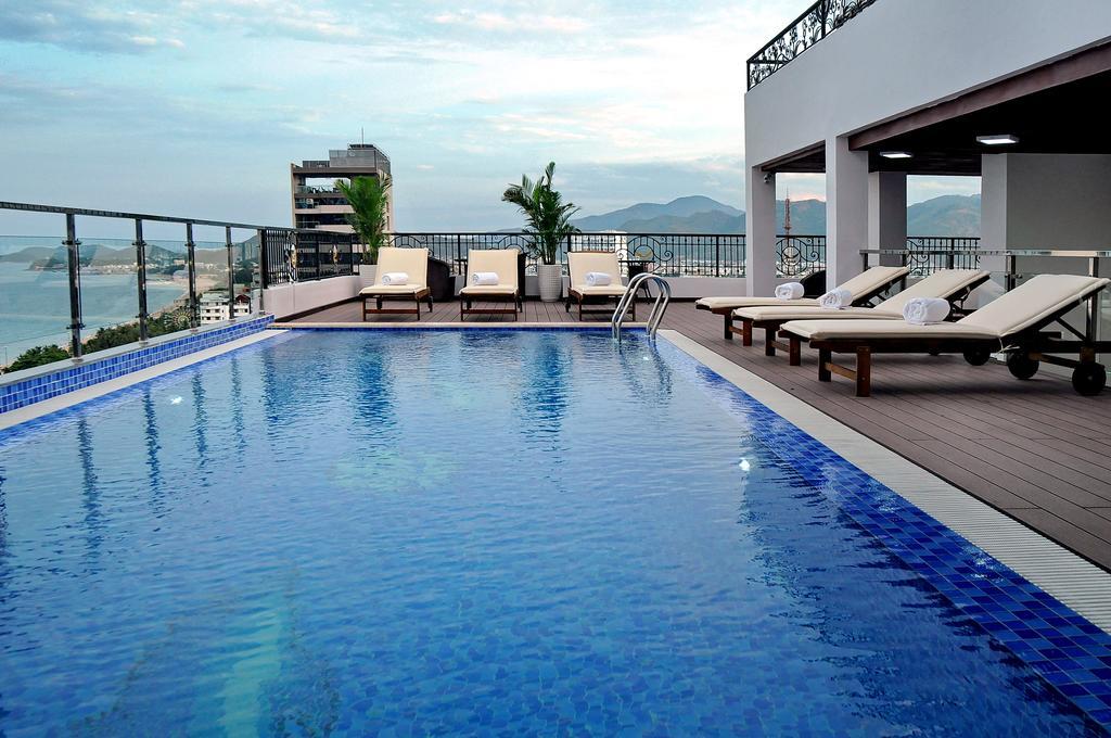 Apus Hotel Nha Trang Exterior foto